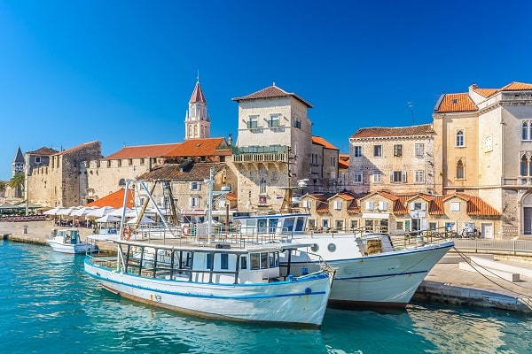 Privatni smještaj Trogir
