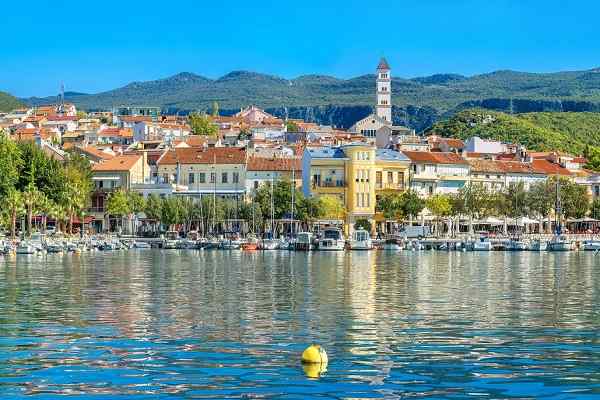 Apartmani i jeftini smještaj Crikvenica