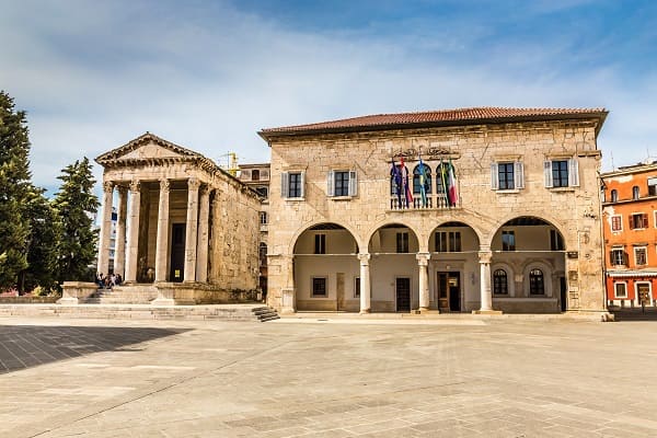 Privatni smještaj Pula